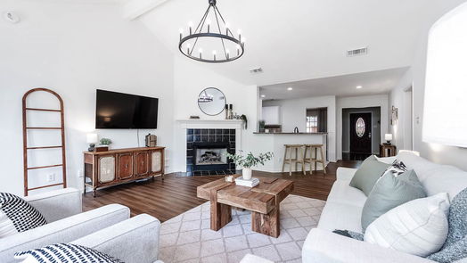 Pearland 1-story, 3-bed 3717 Pin Oak Drive E-idx