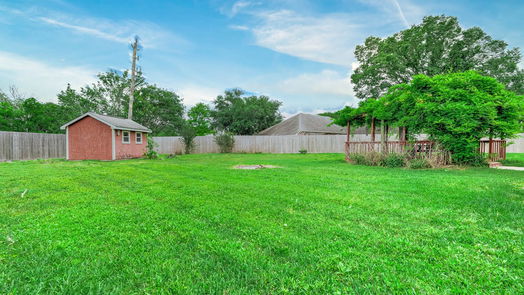 Pearland 1-story, 3-bed 3717 Pin Oak Drive E-idx