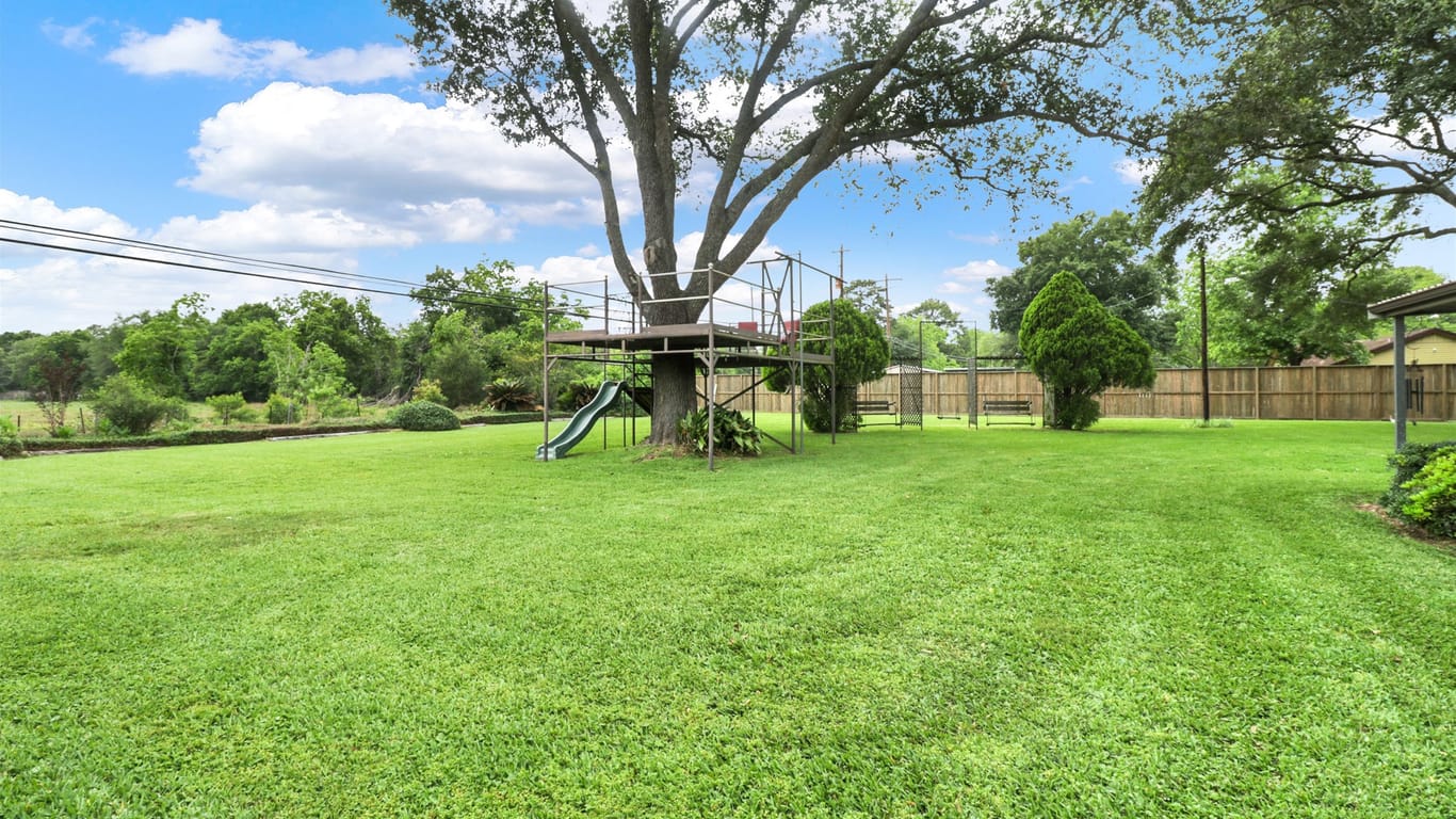 Pearland 1-story, 3-bed 12702 Britt Road-idx
