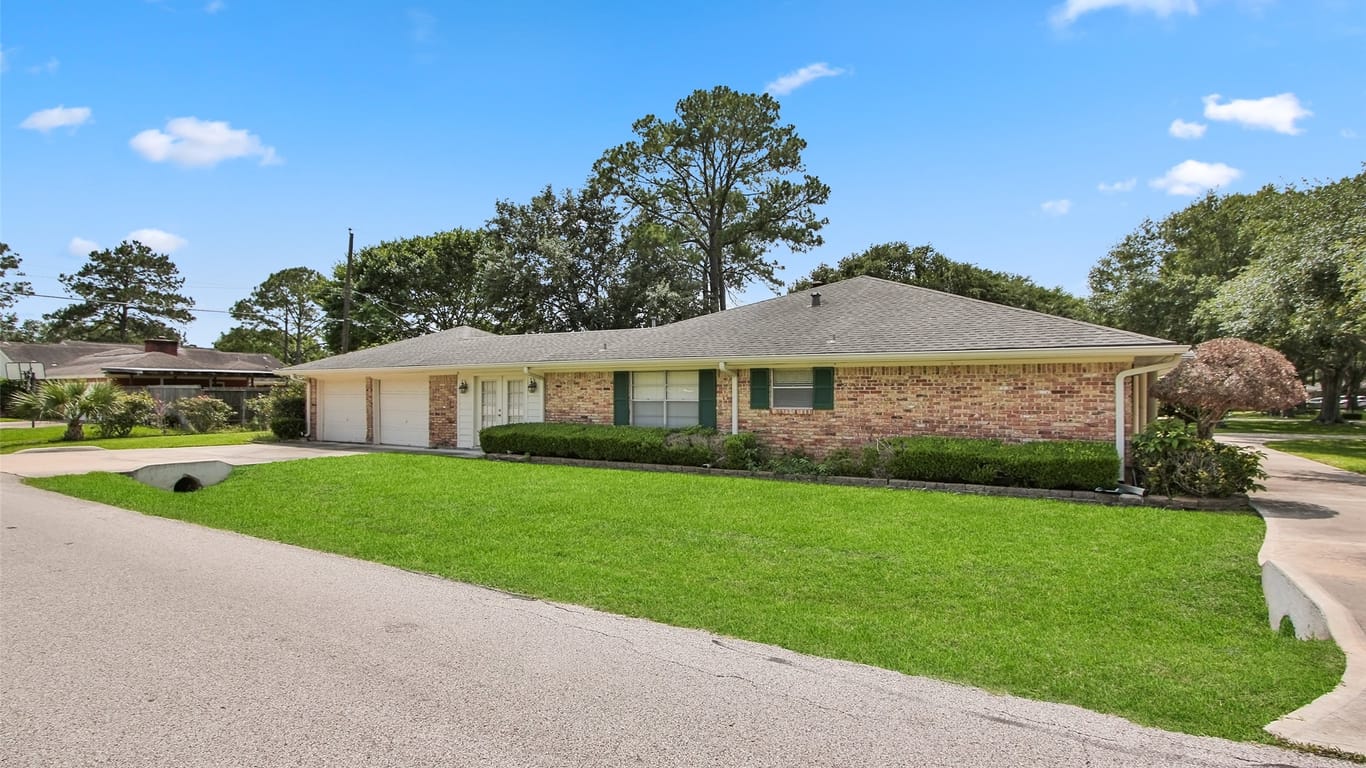 Pearland 1-story, 4-bed 2601 Taylor Lane-idx