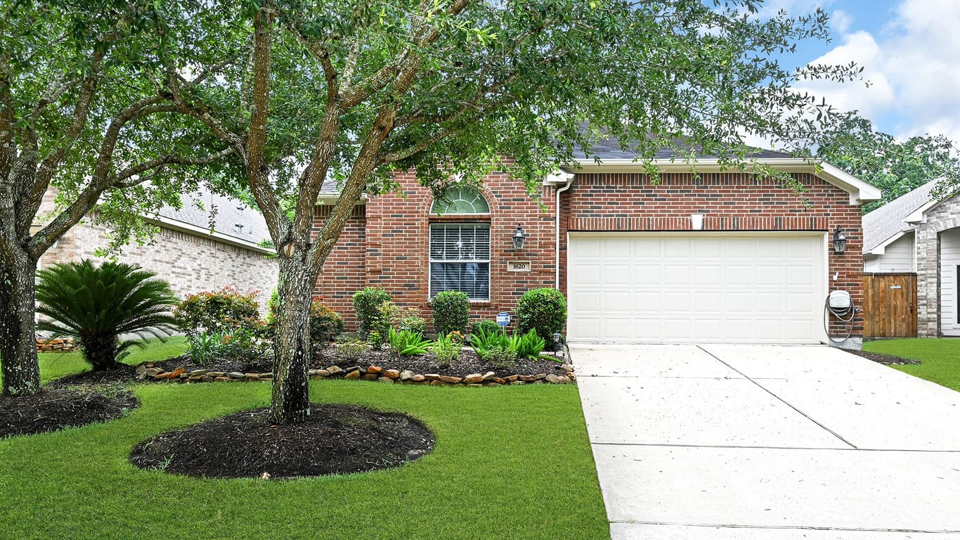 Pearland 1-story, 2-bed 1620 Berlino Drive-idx