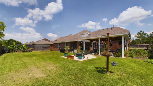 Pearland 2-story, 5-bed 2204 Verona Drive-idx