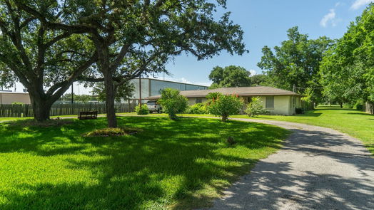 Pearland 1-story, 4-bed 5910 Broadway Street 518-idx