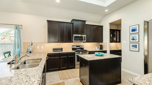 Pearland 1-story, 3-bed 2806 S Galveston Avenue-idx