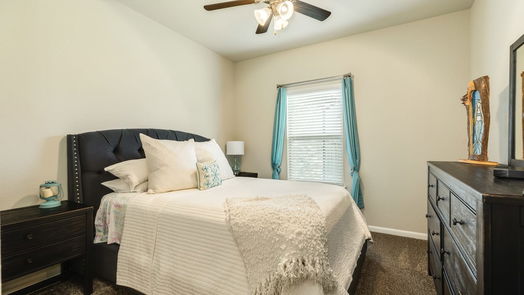 Pearland 1-story, 3-bed 2806 S Galveston Avenue-idx