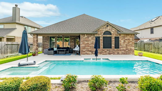 Pearland 1-story, 3-bed 2806 S Galveston Avenue-idx