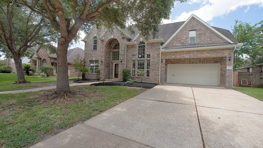 Pearland 2-story, 4-bed 3402 Monarch Meadow Lane-idx