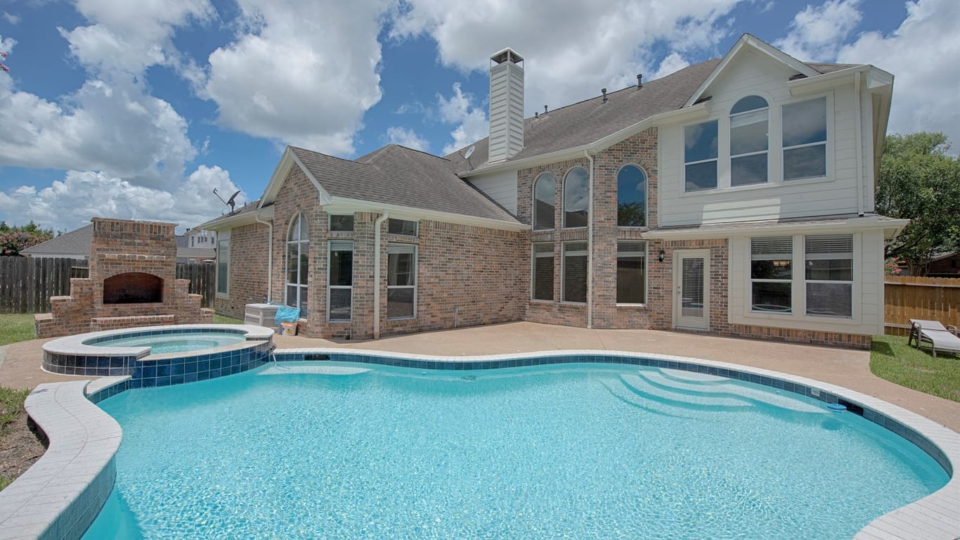 Pearland 2-story, 4-bed 3402 Monarch Meadow Lane-idx