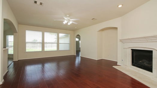 Pearland 1-story, 3-bed 1604 Spring Glen Lane-idx