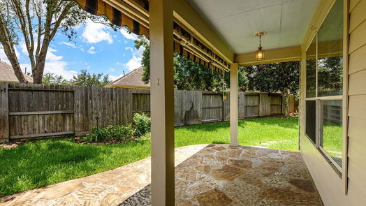 Pearland 1-story, 2-bed 2401 Ameno Drive-idx