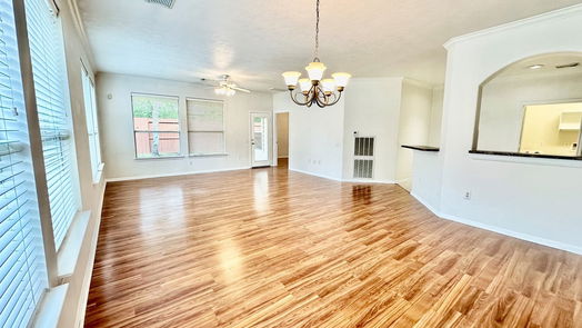 Pearland 1-story, 2-bed 1303 Palermo Drive-idx
