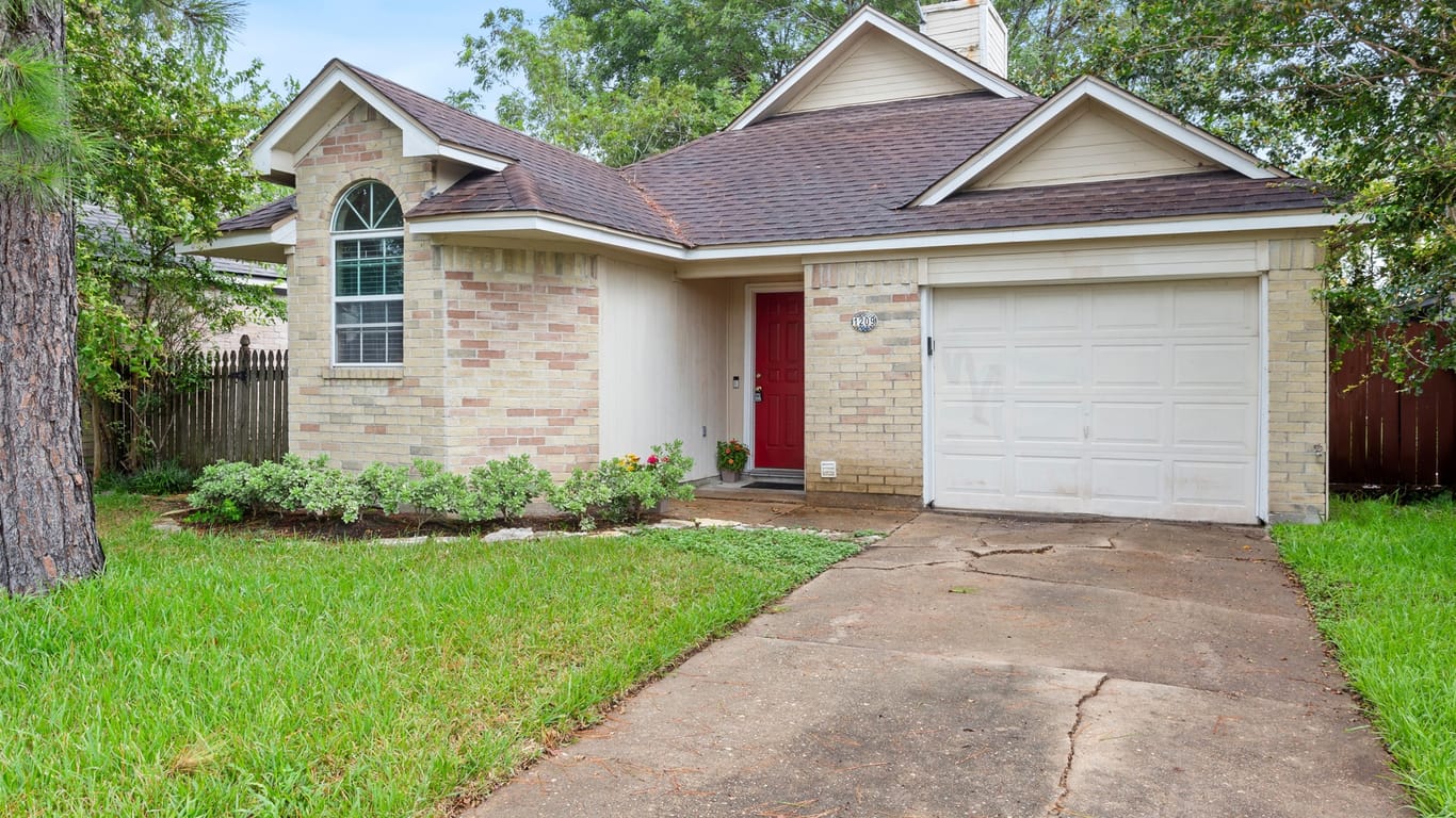 Pearland 1-story, 2-bed 1209 Chelsea Lane-idx