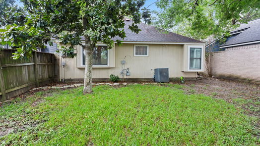 Pearland 1-story, 2-bed 1209 Chelsea Lane-idx