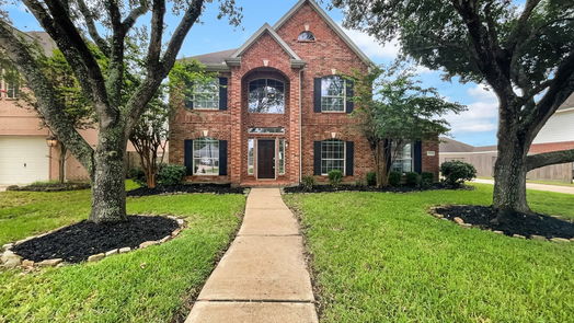 Pearland 2-story, 4-bed 3904 Canyon Lake Drive-idx