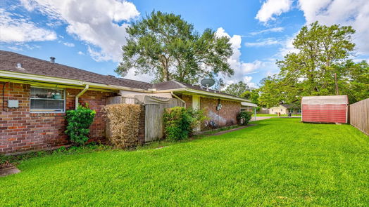 Pearland 1-story, 3-bed 3204 Windsor Drive-idx