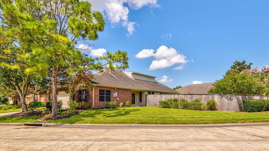 Pearland null-story, 3-bed 2202 E Marsala Drive-idx