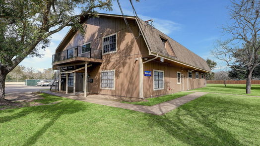 Pearland 2-story, 1-bed 2015 Woody Road-idx