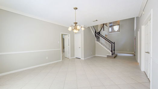 Pearland 2-story, 5-bed 1910 Willow Lake Drive-idx