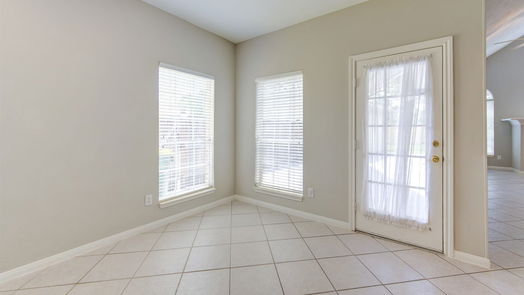 Pearland 2-story, 5-bed 1910 Willow Lake Drive-idx
