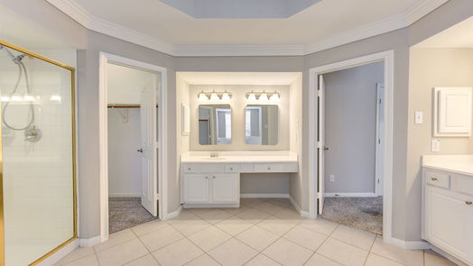 Pearland 2-story, 5-bed 1910 Willow Lake Drive-idx