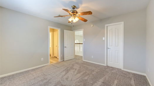 Pearland 2-story, 5-bed 1910 Willow Lake Drive-idx
