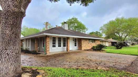 Pearland 1-story, 4-bed 2205 Shadybend Drive-idx