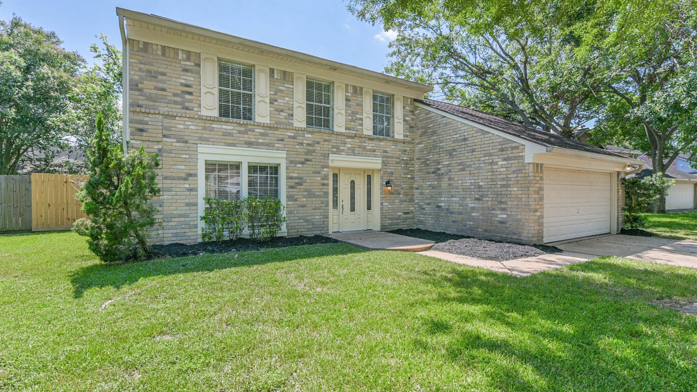 Pearland 2-story, 3-bed 2322 Colleen Drive-idx