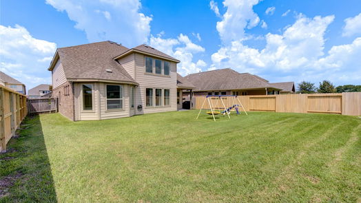 Pearland 2-story, 4-bed 2707 Parkside Valley Lane-idx