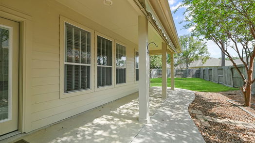 Pearland 1-story, 2-bed 1315 N Riviera Circle-idx