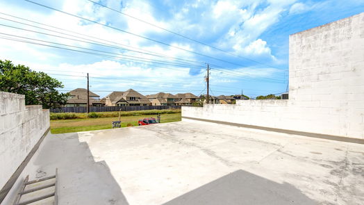 Pearland 2-story, 3-bed 2452 Country Club Drive-idx