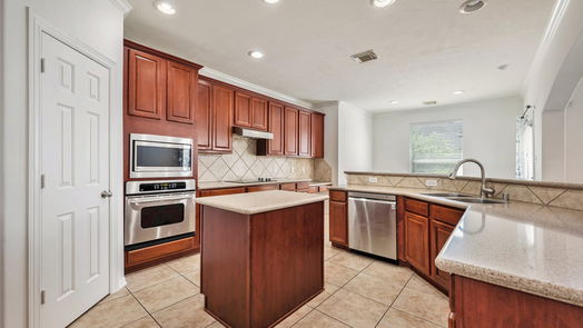 Pearland 2-story, 4-bed 2325 Da Vinci Drive-idx