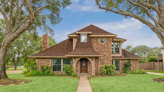 Pearland 2-story, 3-bed 2306 Fairway Circle-idx