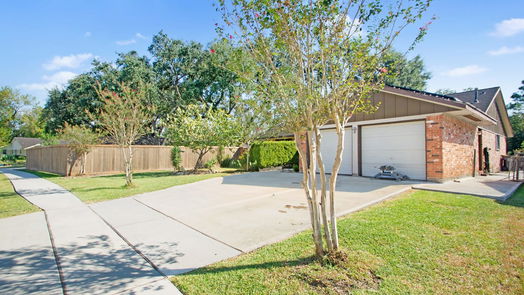 Pearland 1-story, 3-bed 4804 W Plum Street-idx