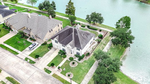 Pearland 2-story, 5-bed 2916 Eagle Lake Drive-idx