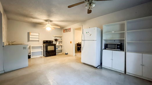 Pearland 1-story, 2-bed 3408 E Walnut Street-idx