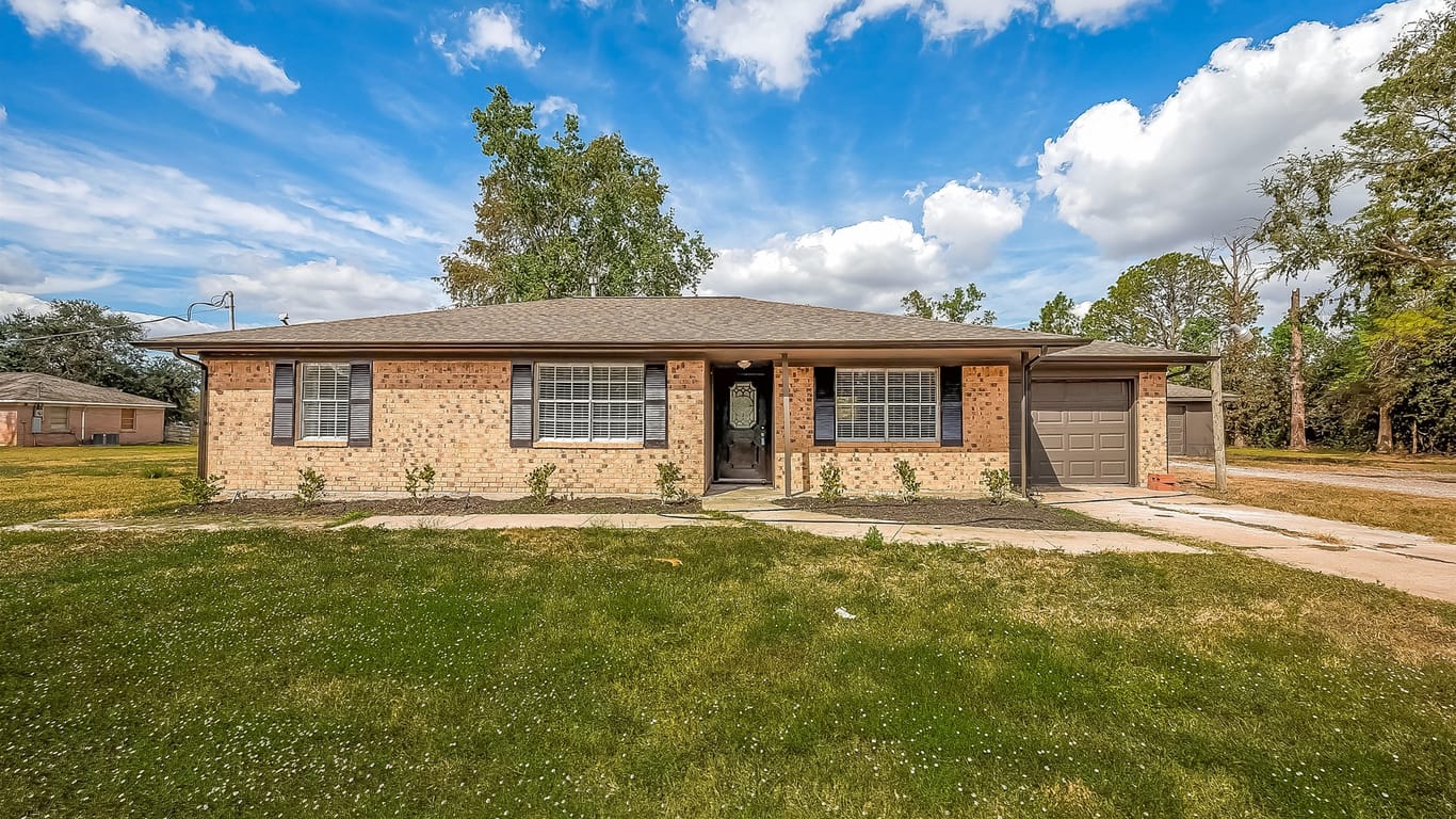 Pearland 1-story, 3-bed 8001 Mchard Road-idx