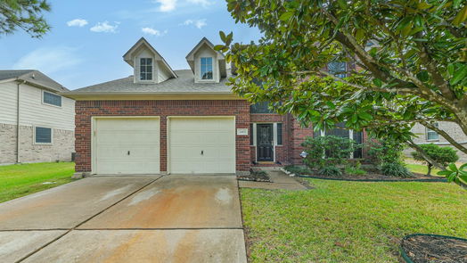 Pearland 2-story, 3-bed 2413 Piney Woods Drive-idx