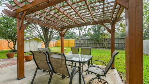 Pearland 2-story, 3-bed 2413 Piney Woods Drive-idx