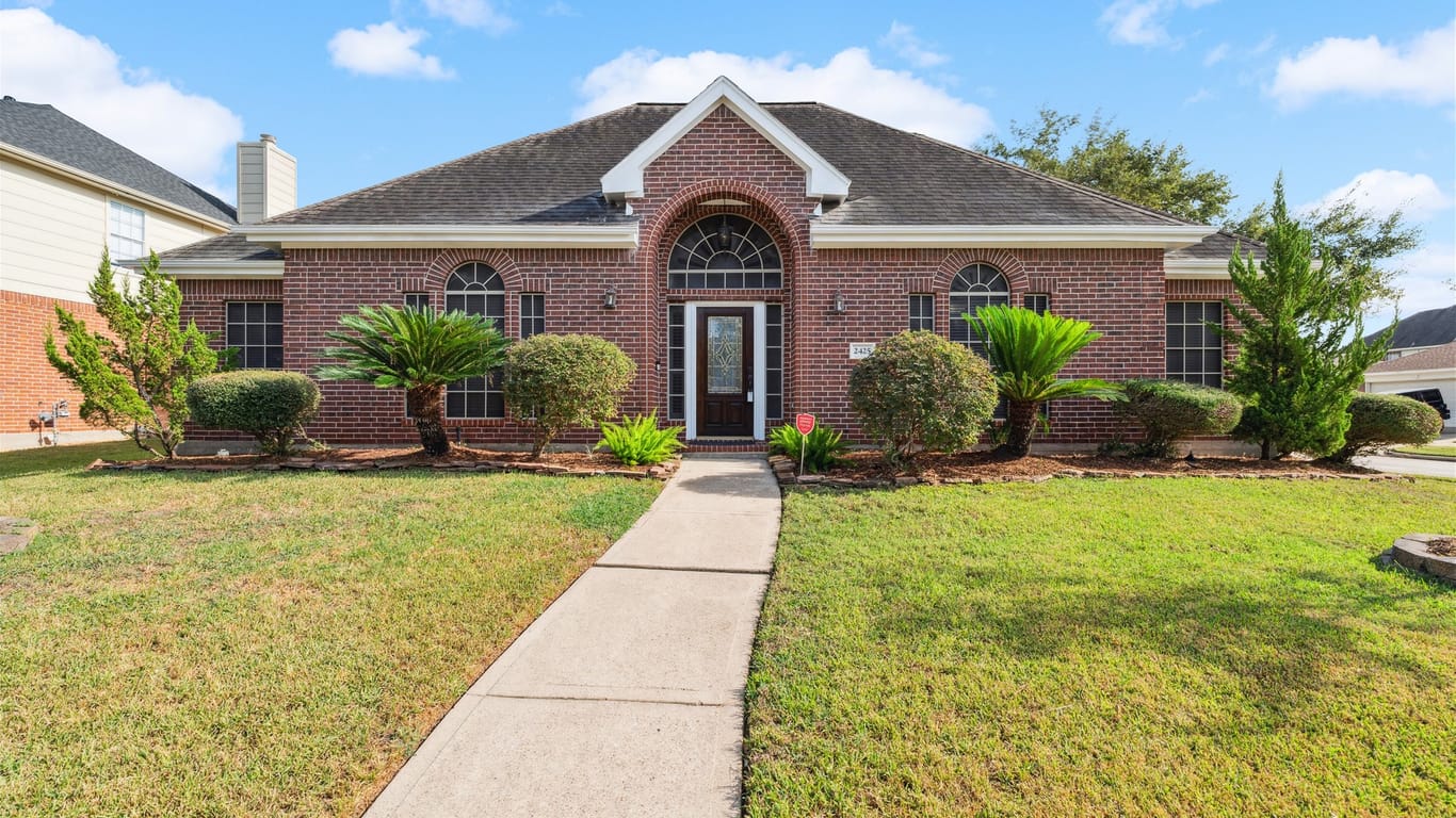 Pearland null-story, 4-bed 2425 Dixie Woods Drive-idx