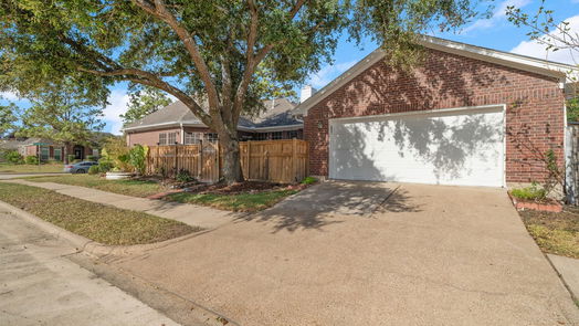 Pearland null-story, 4-bed 2425 Dixie Woods Drive-idx