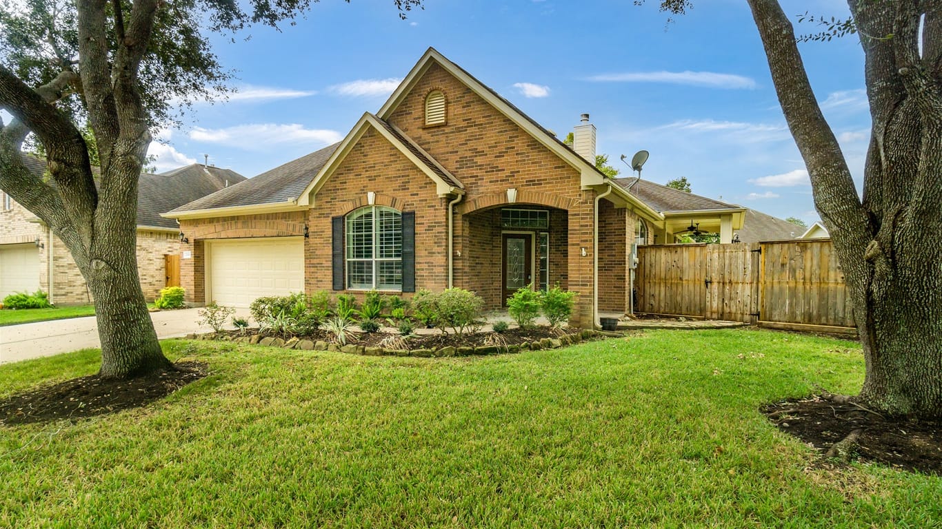 Pearland null-story, 3-bed 2304 Tuscany Court-idx