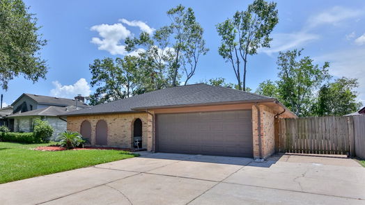 Pearland null-story, 3-bed 2105 Roland Rue Street-idx