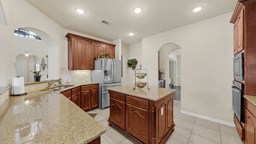 Pearland 2-story, 5-bed 2101 Woodland Court-idx