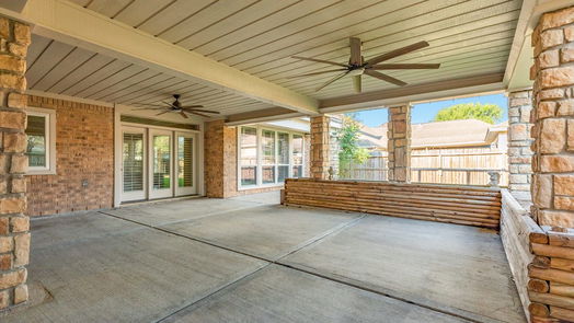 Pearland 2-story, 4-bed 2119 Country Club Drive-idx