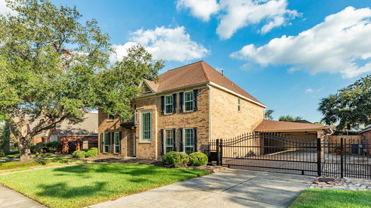 Pearland 2-story, 4-bed 2119 Country Club Drive-idx