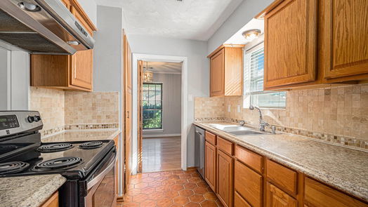 Pearland 2-story, 4-bed 3212 Stratford Street-idx