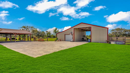 Iowa Colony 1-story, 3-bed 2510 County Road 62-idx