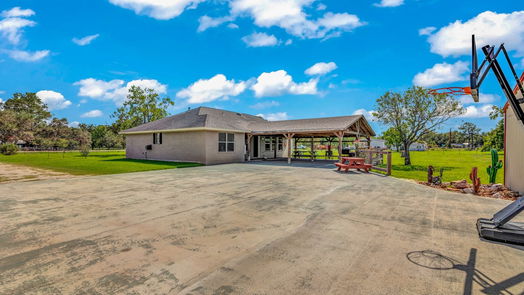 Iowa Colony 1-story, 3-bed 2510 County Road 62-idx