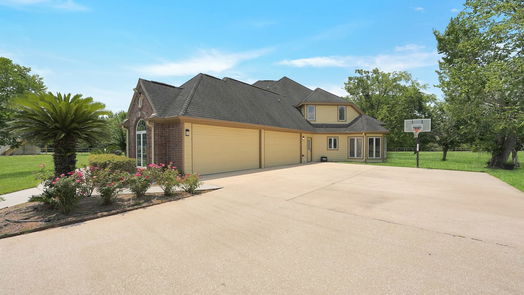 Rosharon 2-story, 4-bed 2750 Kingsley aka County Rd 48 Road-idx