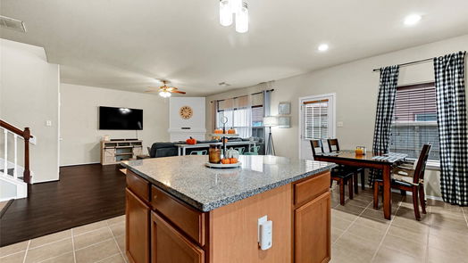 Rosharon 2-story, 4-bed 210 Unique Court-idx